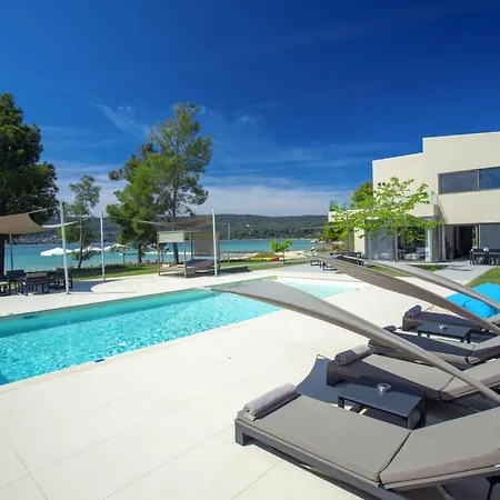Lagoon * Vourvourou